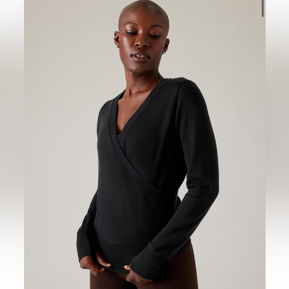 Athleta Black Recharge Sweatshirt, Medium
